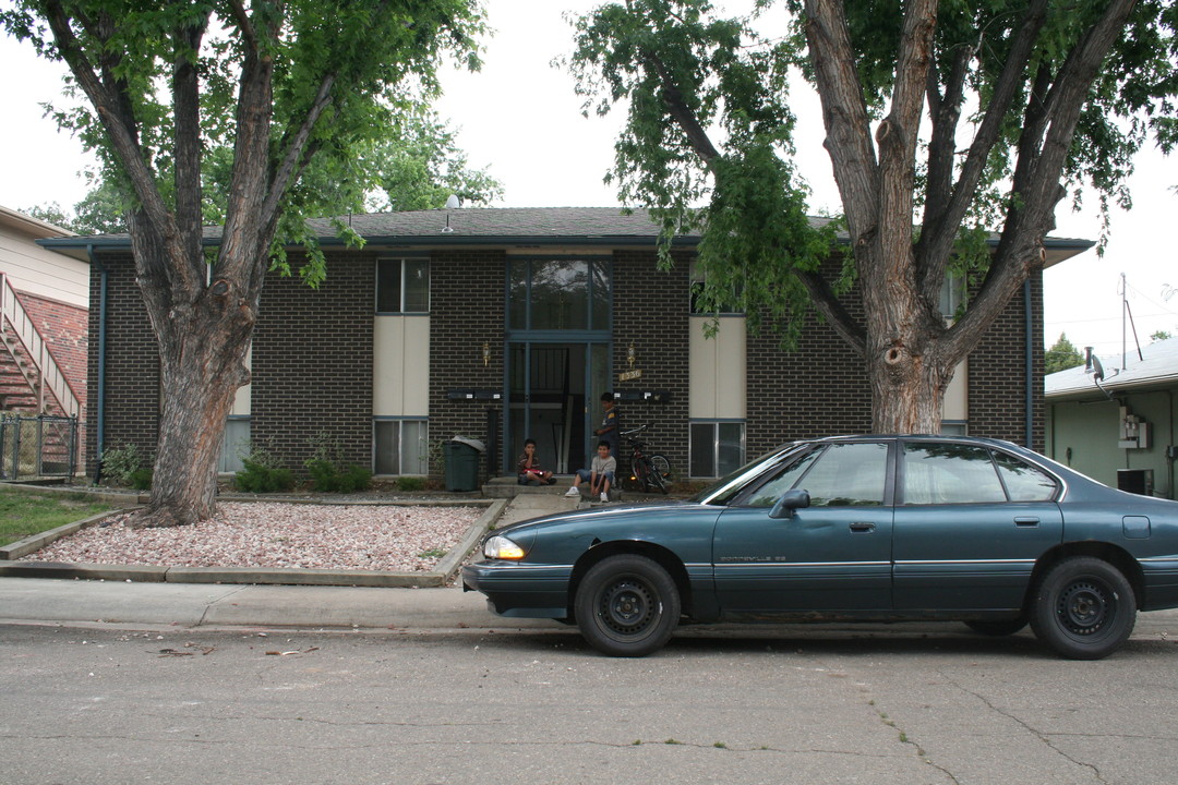 1336 Vivian St in Longmont, CO - Foto de edificio