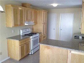 11404 Powder Mill Trail in Austin, TX - Building Photo - Building Photo