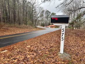 575 Greenwood Lake Dr in Franklin, GA - Foto de edificio - Building Photo