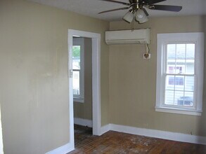 1275 Durbin Dr in Bowling Green, KY - Building Photo - Building Photo