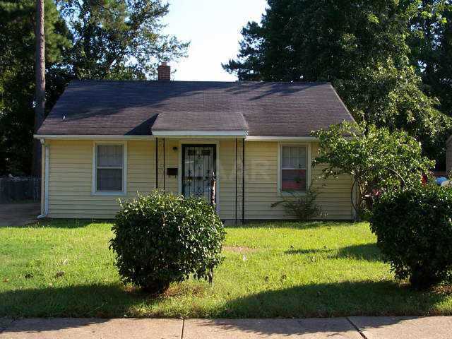 property at 4025 Reed Ave