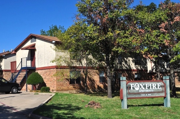 Foxfire Apartment Homes in Denton, TX - Foto de edificio - Building Photo