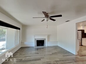 2428 Drayton Dr in Sacramento, CA - Building Photo - Building Photo