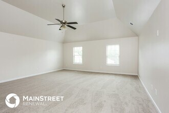 12185 Centerra Dr in Hampton, GA - Building Photo - Building Photo
