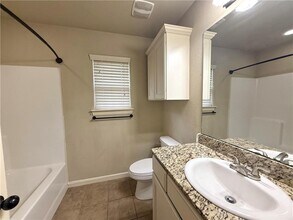 1010 Messina Way in Centerton, AR - Building Photo - Building Photo