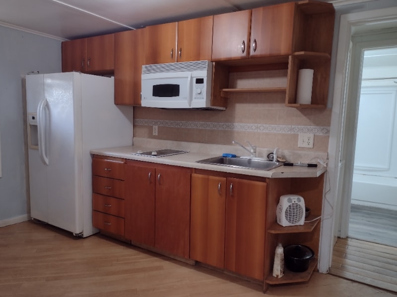 2231 NE 97th Street Rd in Anthony, FL - Building Photo