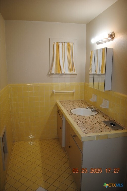 property at 106 E Young Ave