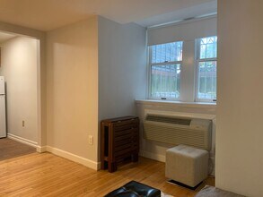 1901 16th St NW in Washington, DC - Building Photo - Building Photo