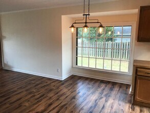 112 Sycamore St in Dunn, NC - Building Photo - Building Photo