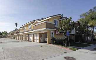 8202-8212 Artesia Blvd Apartments