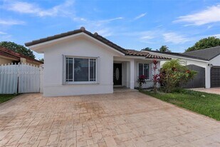 14480 SW 115th Terrace in Miami, FL - Building Photo