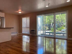 1036 Oak Grove Rd, Unit 1036 Oak Grove Rd #41 in Concord, CA - Building Photo - Building Photo