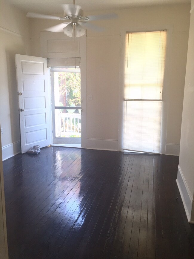 1812 Dante St, Unit 1812 Dante St in New Orleans, LA - Foto de edificio - Building Photo