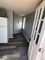 182 Christiana Rd in New Castle, DE - Building Photo