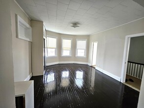 726 5th St in Secaucus, NJ - Building Photo - Building Photo