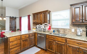 1607 NW 93rd Terrace in Kansas City, MO - Building Photo - Building Photo