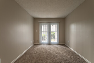 The Pearl at Homewood in Homewood, AL - Building Photo - Interior Photo