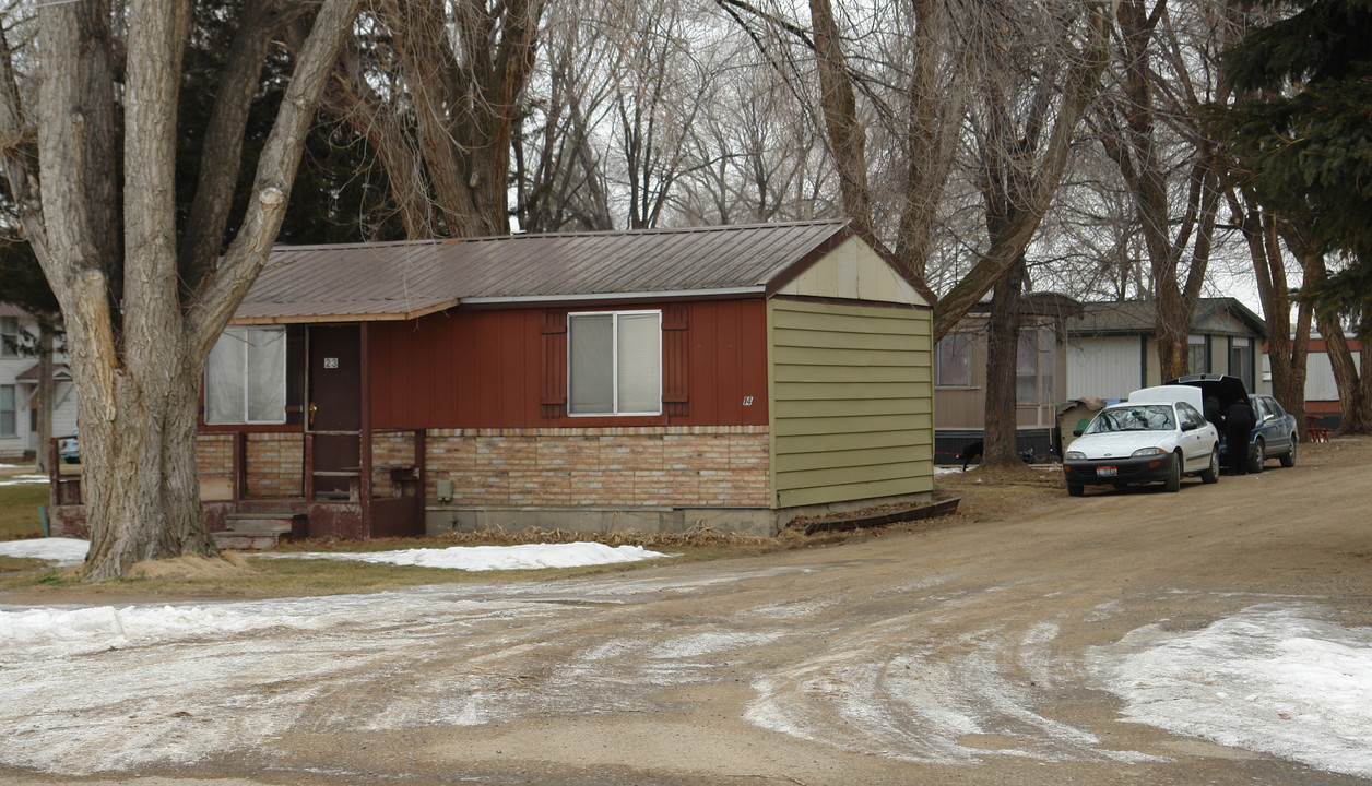 Cutler Family Mobile Home Park in Mountain Home, ID - Foto de edificio