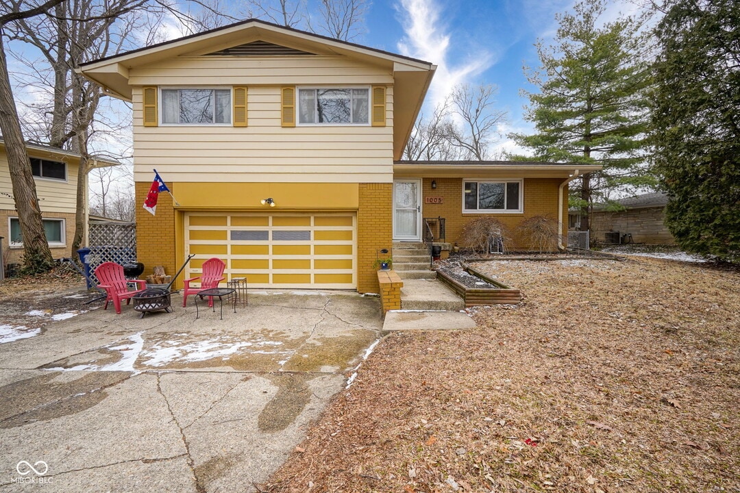 1005 Chevy Chase Ln in Indianapolis, IN - Building Photo