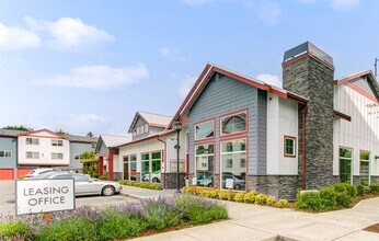 The District in Bothell, WA - Foto de edificio - Building Photo