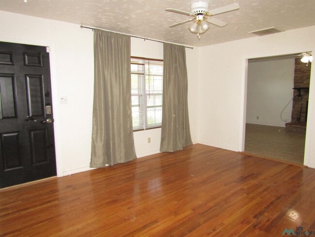 917 S 6th St in Artesia, NM - Building Photo - Building Photo