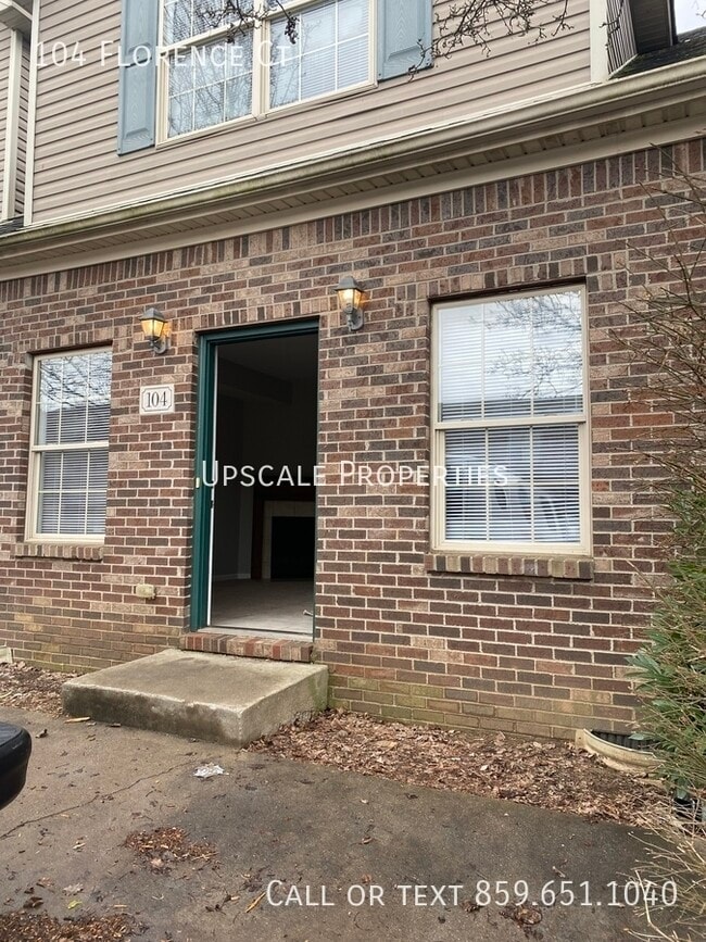 104 Florence Ct in Nicholasville, KY - Building Photo - Building Photo