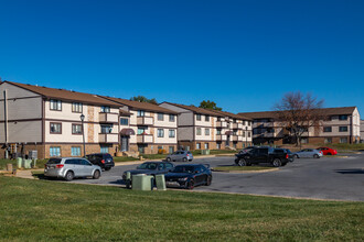 Ambertowne in Frederick, MD - Building Photo - Building Photo