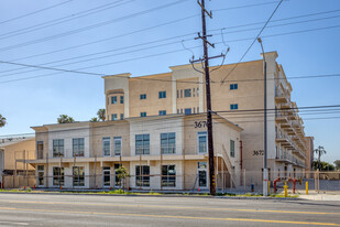 3674 W Imperial Hwy Apartments