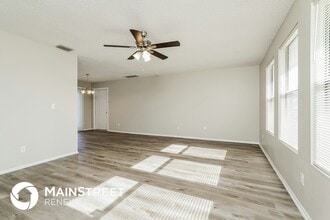 2504 NE 23rd Pl in Cape Coral, FL - Building Photo - Building Photo