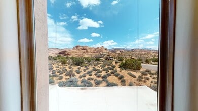 3289 Far Country Dr in Moab, UT - Building Photo - Building Photo