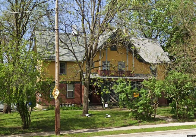 1310 Home Pl in Rockford, IL - Foto de edificio - Building Photo