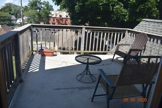 537 Elizabeth St, Unit 2 in Ann Arbor, MI - Building Photo - Building Photo