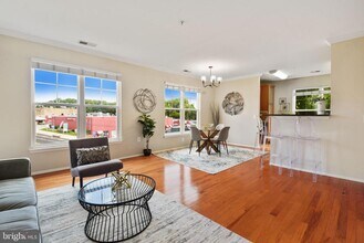 11800 Old Georgetown Rd in North Bethesda, MD - Building Photo - Building Photo