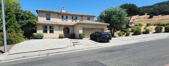 property at 11 Palestrina Ct