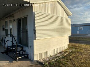 1740 E US Business Hwy in Mission, TX - Building Photo - Building Photo