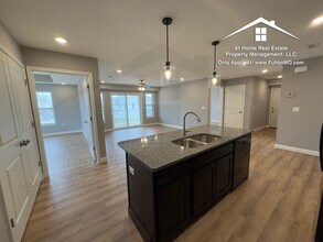 2610 N Bluff St in Fulton, MO - Building Photo - Building Photo