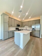 700 Horseshoe Dr in Leander, TX - Building Photo - Building Photo