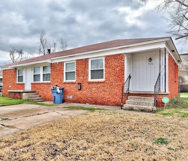 property at 900 E Rose Dr