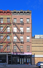 169 Eighth Ave in New York, NY - Building Photo - Building Photo