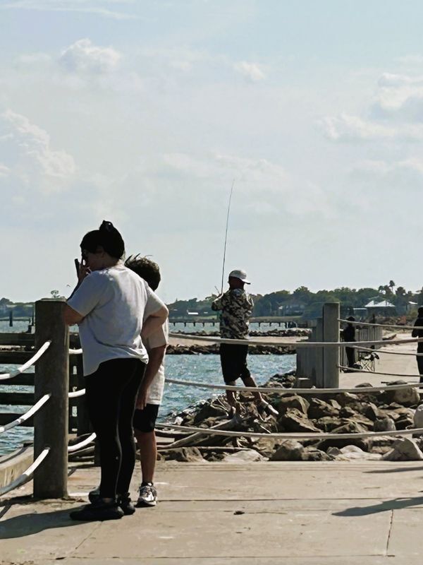 property at 302 Shoreacres Blvd