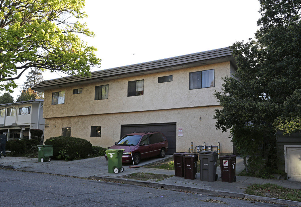 3434-3438 Wilson Ave in Oakland, CA - Building Photo