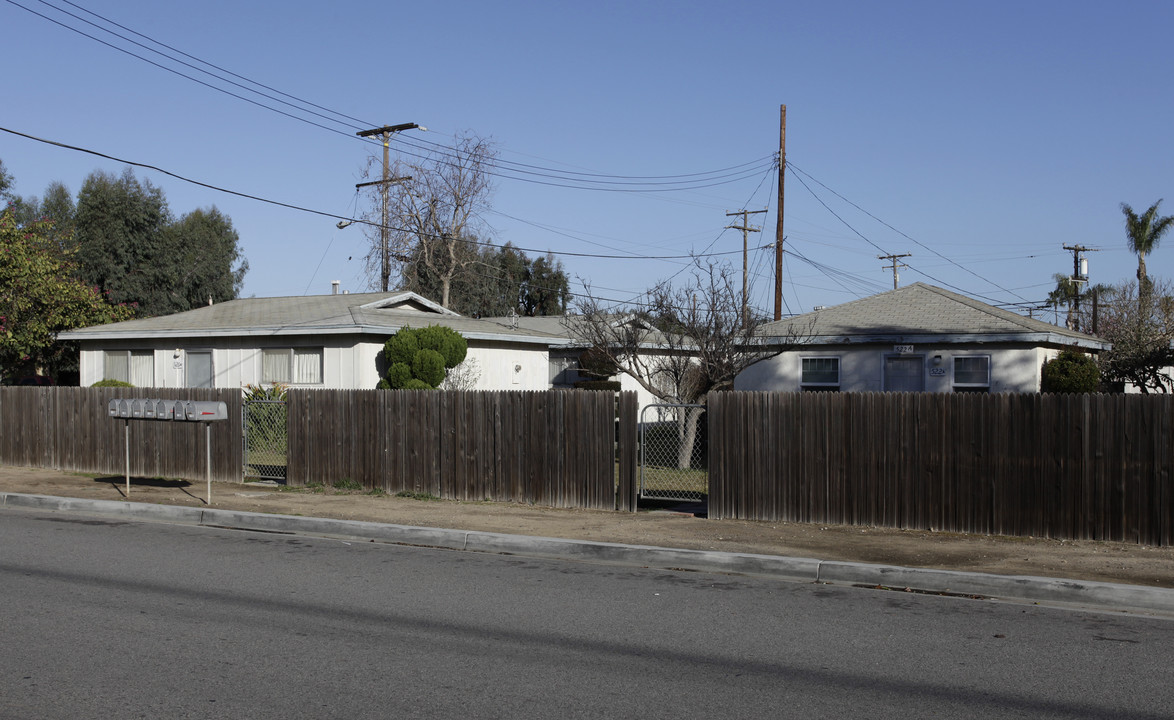 522-526 Bernard St in Costa Mesa, CA - Building Photo