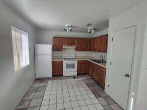 4310 E Glenn St in Tucson, AZ - Building Photo - Building Photo