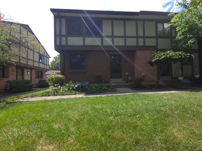 property at 7618 Thames Ct