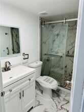 2801 NE 185th St, Unit 703 in Miami, FL - Building Photo - Building Photo
