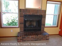 7865 SW Fanno Creek Dr photo'
