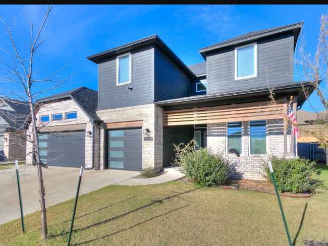 property at 13243 Sawtooth Oak Rd