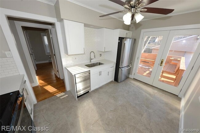 3342 Prairie Ave in Royal Oak, MI - Foto de edificio - Building Photo