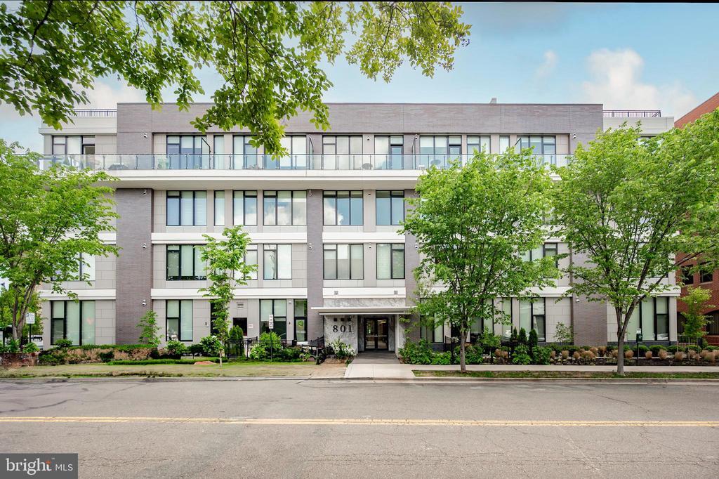 801 N Fairfax St in Alexandria, VA - Foto de edificio