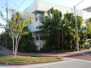 310 78th St in Miami Beach, FL - Building Photo - Building Photo